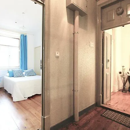 Alloggio in famiglia Ledi's Housing Lisbona