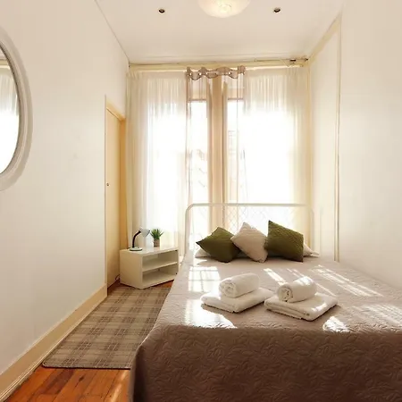 Ledi's Housing Alloggio in famiglia Lisbona